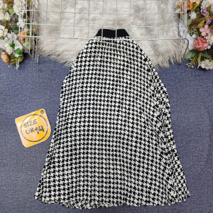 Women skirts